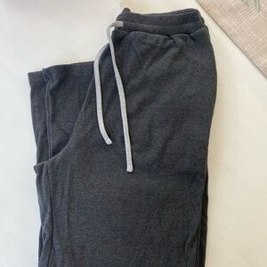 PTula’s soft wide rim lounge pants in small. Never worn